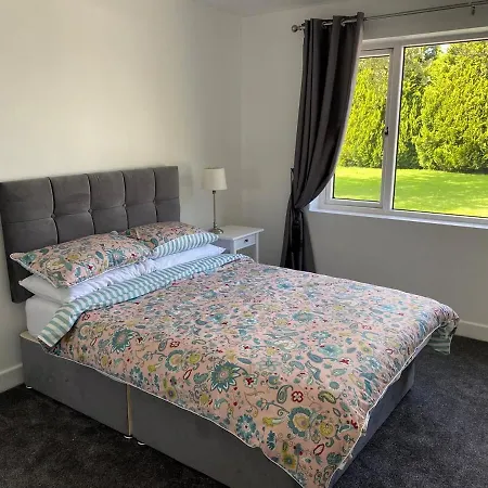 Evergreen View- 3 Bedroom House In Kingscourt *